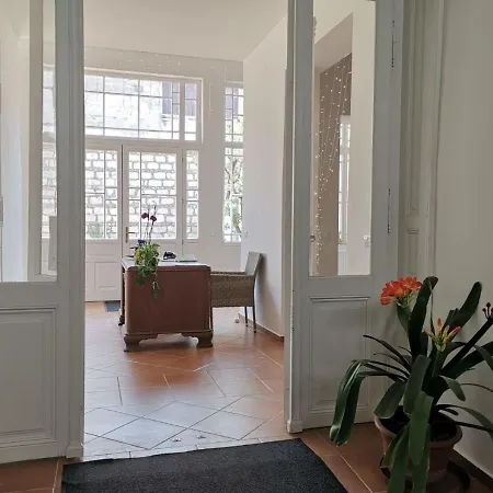 Florencia Guest house 3*
