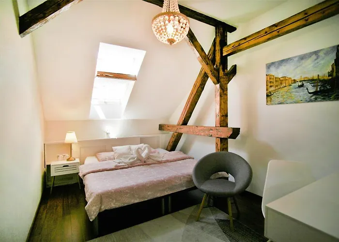 Florencia Pensión 3*